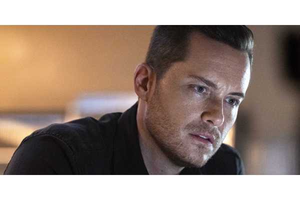 Chicago PD Showrunner Considers Potential FBI Crossovers With Jesse Lee Soffer In His New Role