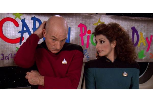 Why Jean-Luc Picard Kept TNG's "Captain Picard Day" Banner Despite Hating It