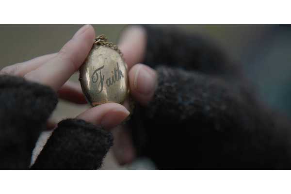 Be Sure To Go Back & Watch This Outlander Episode After Season 7's Surprising Twist