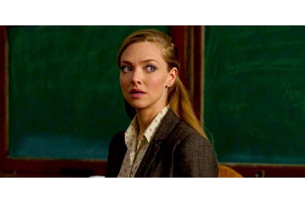 Seven Veils Trailer Reveals Release Date For Amanda Seyfried's New Movie With 79% RT Score