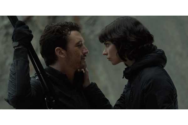 "Think Sleepless In Seattle, But The Leads Are Snipers In A Resident Evil Game": The Gorge First Reactions Are In
