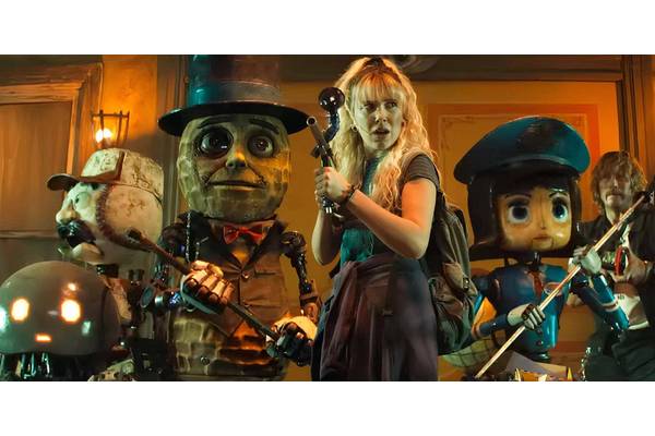"It's A Different Kind Of War": The Electric State Writer Details The Movie's Original Backstory