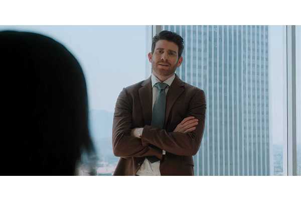"You Said You Were A Lion & I Was A Flea": Why Stuart Betrays Ted In Suits LA Episode 1