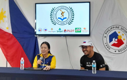 <p><strong>TRAIL RUNNING</strong>. Philippine Trail Running Association vice president and secretary general Tin Ferrera (left) and manager Gerard Tipones discuss the upcoming national championships during the Philippine Sportswriters Association Forum at Rizal Memorial Sports Complex Conference Hall in Manila on Tuesday (Feb. 25, 2025). The championships will be held March 21 to 23 in Danao Cebu. <em>(PSA photo)</em></p>