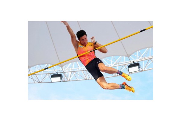 Spine injury cuts short Obiena’s 2024 schedule
