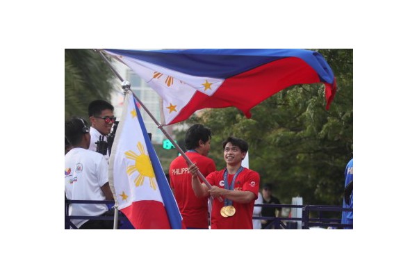 Diminutive Caloy stands tallest for PH sports in 2024