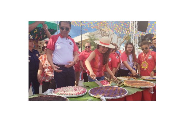 Pangasinan town serves 32.8K pieces of native rice cakes