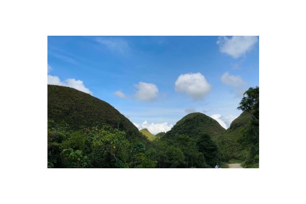 Negros Or intensifies tourism efforts, targets 500K tourists in 2024