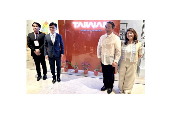 Taiwan opens new tourism info center in PH