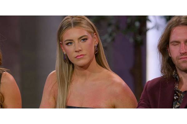 Love Is Blind Season 8: Sara Carton's Age, Job, Instagram & More