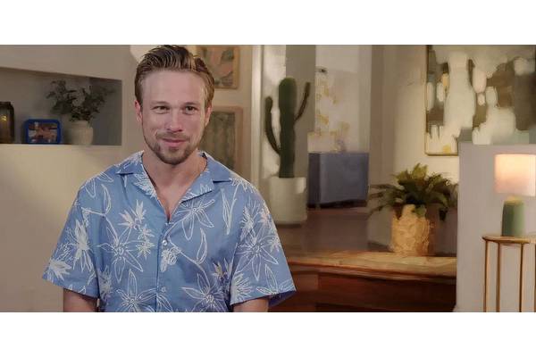 90 Day Fiancé Season 11: Matt Jlassi Should Never Have Been Cast (I Think His Behavior During Mexico Trip Amid "Throuple" Romance Is One Red Flag But There's More)