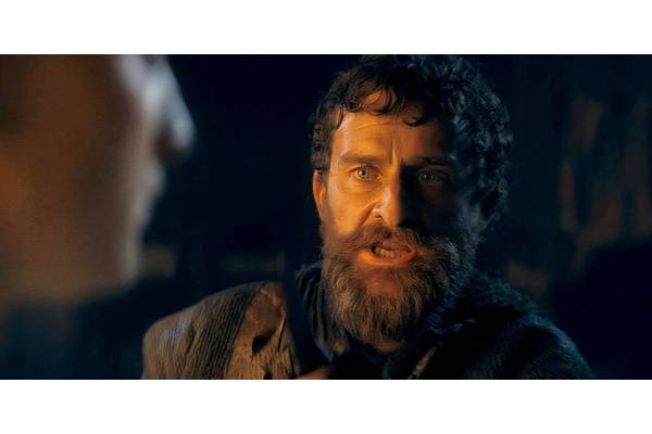 House Of The Dragon Showrunner Responds To George RR Martin's "Disappointing" Season 2 Criticisms