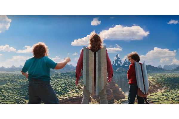 A Minecraft Movie's Water Bucket Release & Why It Means So Much To Fans Explained