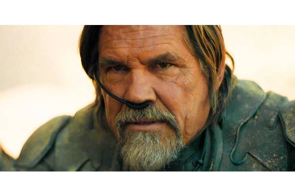 Weapons CinemaCon Footage Features Creepy Clowns & Missing Kids In Barbarian Director's Next Horror Movie