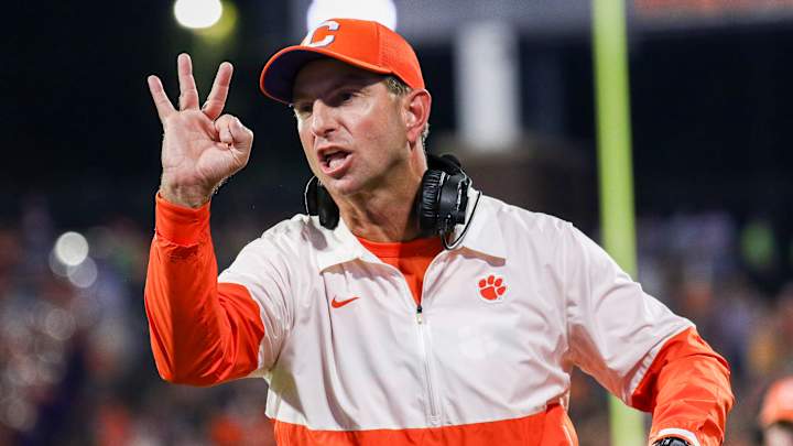 Louisville v Clemson Louisville v Clemson