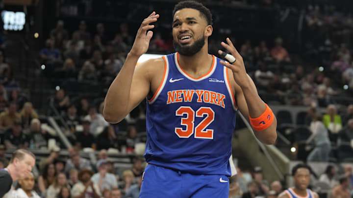 Mar 19, 2025; San Antonio, Texas, USA; New York Knicks forward Karl-Anthony Towns (32) reacts during the second half against the San Antonio Spurs at Frost Bank Center. Mandatory Credit: Scott Wachter-Imagn Images Mar 19, 2025; San Antonio, Texas, USA; New York Knicks forward Karl-Anthony Towns (32) reacts during the second half against the San Antonio Spurs at Frost Bank Center. Mandatory Credit: Scott Wachter-Imagn Images