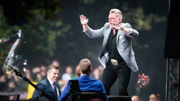 Host Pat McAfee dances on his chair to “Shout” during ESPN’s “College GameDay” on Saturday, Oct. 12, 2024, on the campus of the University of Oregon in Eugene, OR. Host Pat McAfee dances on his chair to “Shout” during ESPN’s “College GameDay” on Saturday, Oct. 12, 2024, on the campus of the University of Oregon in Eugene, OR.