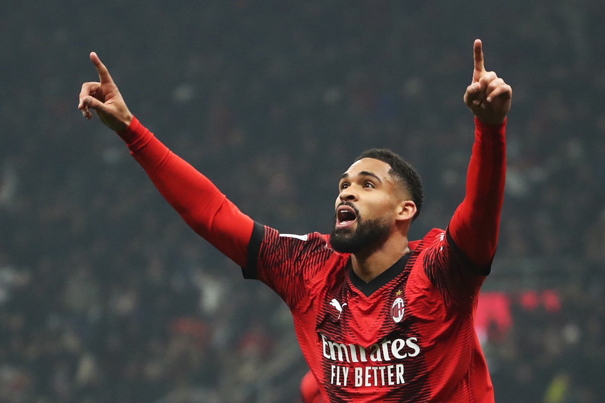 MILAN, ITALY - JANUARY 27: Ruben Loftus-Cheek of AC Milan celebrates scoring his team's second goal during the Serie A TIM match between AC Milan and Bologna FC - Serie A TIM at Stadio Giuseppe Meazza on January 27, 2024 in Milan, Italy. (Photo by Marco Luzzani/Getty Images)
