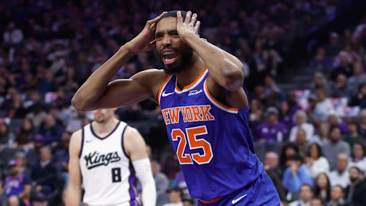 New York Knicks v Sacramento Kings New York Knicks v Sacramento Kings