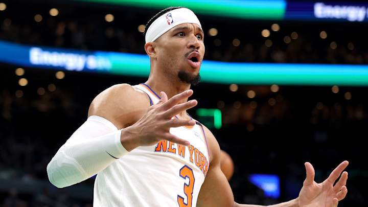 New York Knicks v Boston Celtics - Game Two New York Knicks v Boston Celtics - Game Two