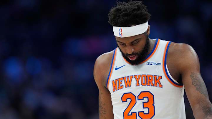 New York Knicks v Milwaukee Bucks New York Knicks v Milwaukee Bucks