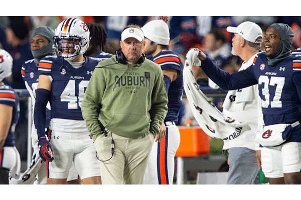 These 4 College Football teams appear overrated by 2025 win totals