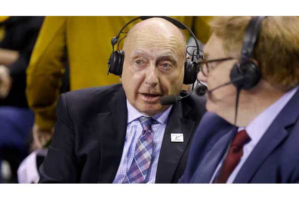 Embarrassing Knicks search sparks talk of unthinkable reunion