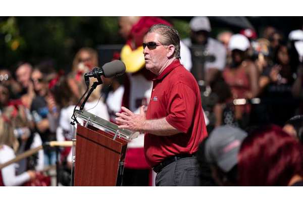 South Carolina's Ray Tanner turns to senior advising, Gamecocks in search of new AD