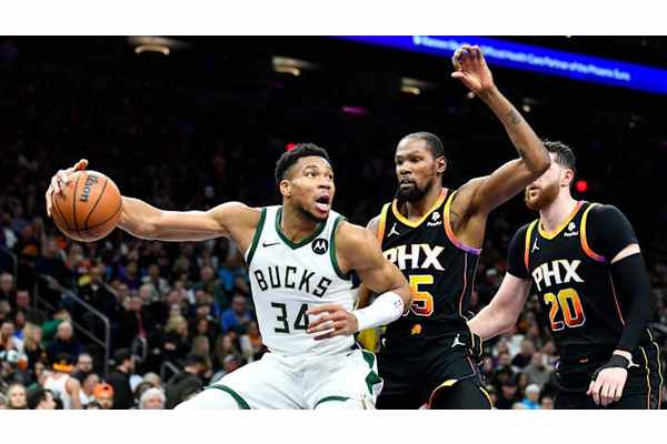 The Knicks are already eyeing a potential landmark offseason move