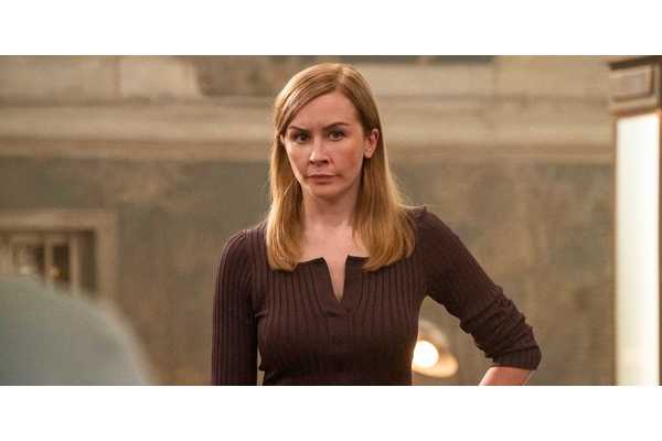 Wes Mitchell's Very First Rogue Move With The Fly Team May Have Revealed How FBI: International Will End