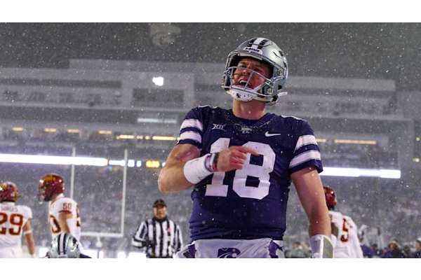 Top 10 College Football Transfers Under the Most Pressure in 2024