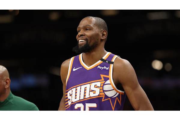 Knicks’ Kevin Durant gamble just bought them time — but not safety