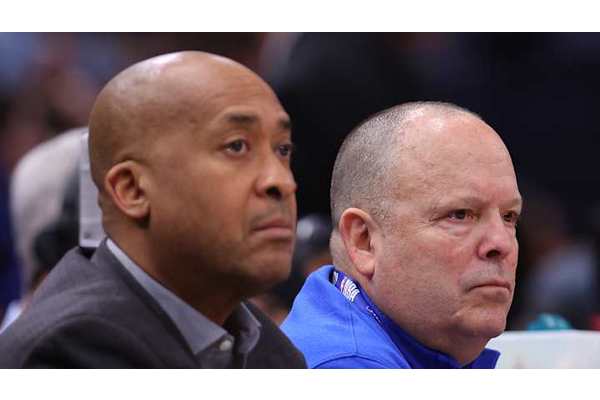 The Knicks could risk everything by entering free agency without a coach