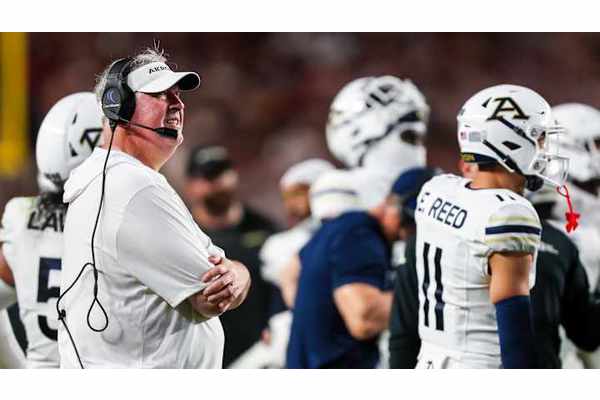 The teams have the longest active bowl game droughts in college football