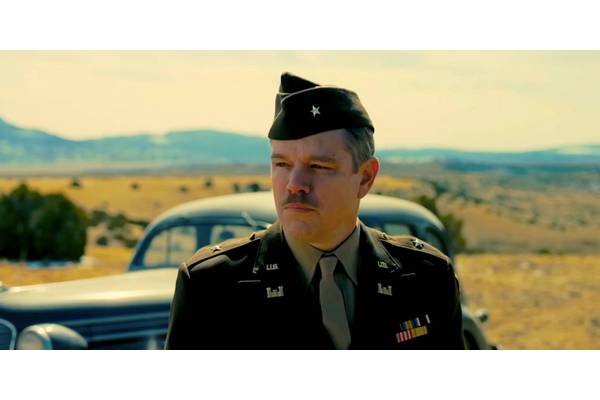 Matt Damon's Oppenheimer Character Explained (& What The Actor's Said About His Role)
