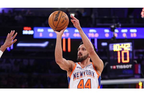 Knicks suddenly have a Landry Shamet dilemma they can’t ignore