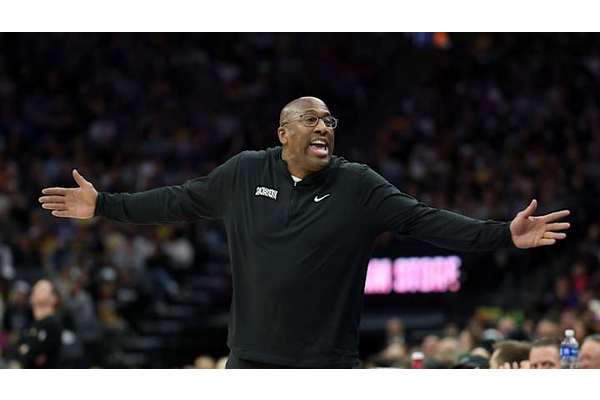 Suprise player will be in Knicks' rotation that isn't even on their roster yet