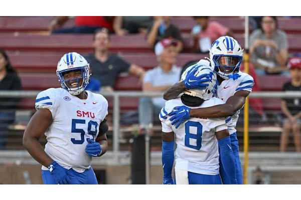 Who will win between No. 20 SMU and No. 18 Pittsburgh?