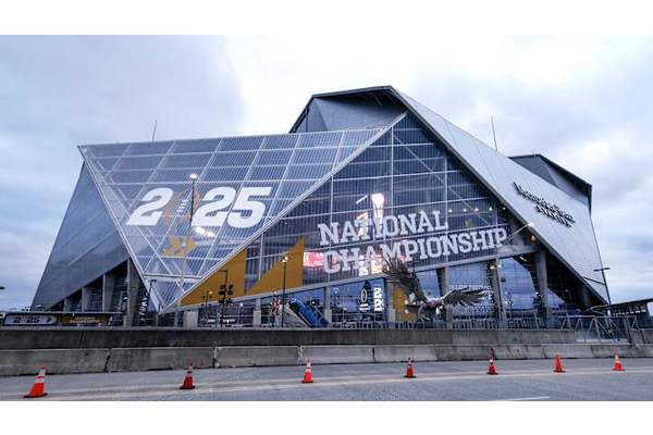 College Football Playoff confirms massive changes, beginning in 2025