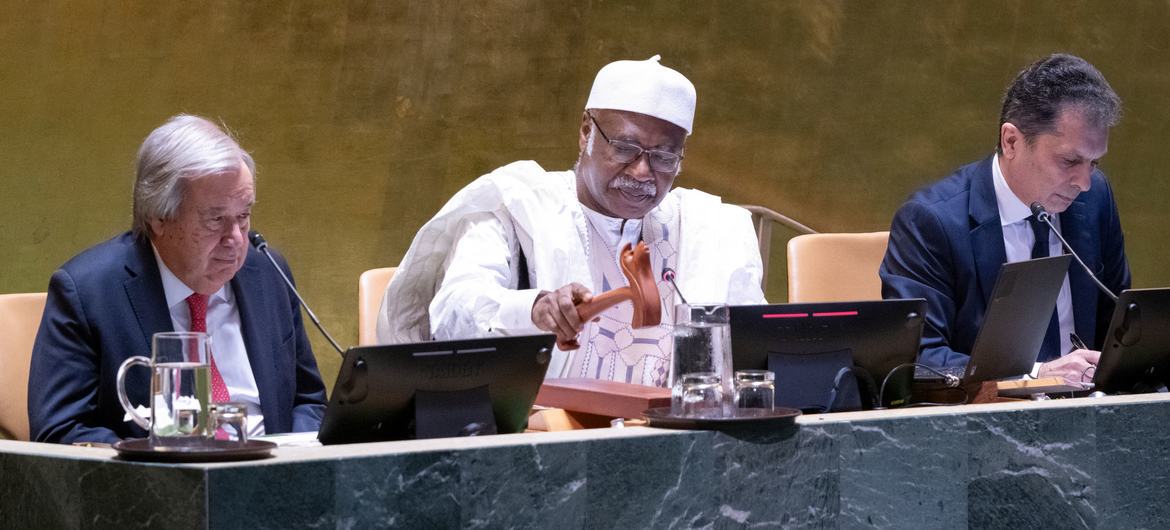 Philemon Yang (centre), President of the 79th session of the UN General Assembly, chairs the first plenary meeting of the session. Philemon Yang (centre), President of the 79th session of the UN General Assembly, chairs the first plenary meeting of the session.
