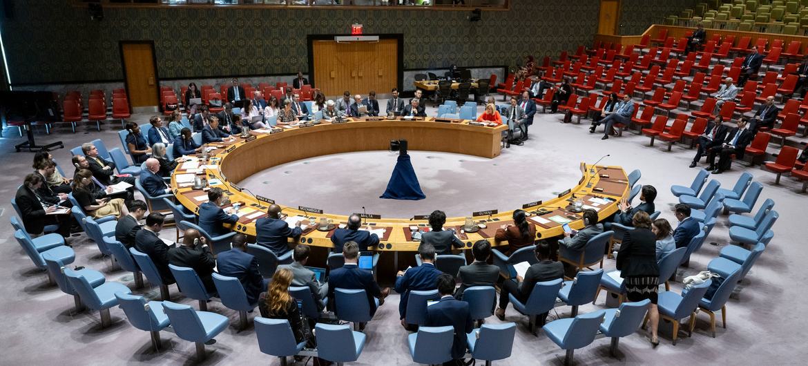 A wide view of the Security Council meeting on the situation in Gaza. A wide view of the Security Council meeting on the situation in Gaza.