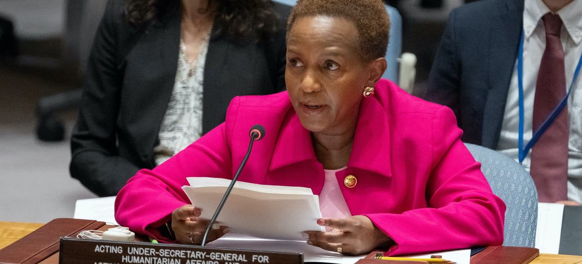 Joyce Msuya, acting Emergency Relief Coordinator, briefs the Security Council. Joyce Msuya, acting Emergency Relief Coordinator, briefs the Security Council.