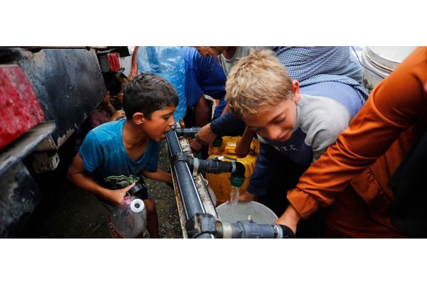 Gazans need polio vaccines amid ‘deathly cycle’ of hunger, heat and disease, say UN aid agencies | UN News