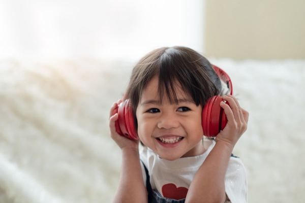 WHO releases new standard to tackle rising threat of hearing loss