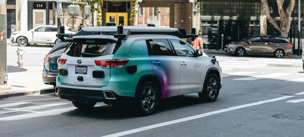 Autonomous vehicle on the streets of San Fransisco, USA. Autonomous vehicle on the streets of San Fransisco, USA.
