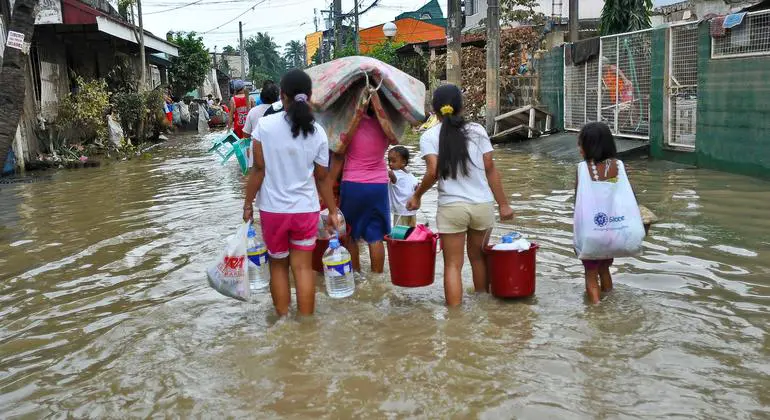 Typhoon Ketsana dropped a month's worth of rainfall in a single day in Thailand. Typhoon Ketsana dropped a month's worth of rainfall in a single day in Thailand.
