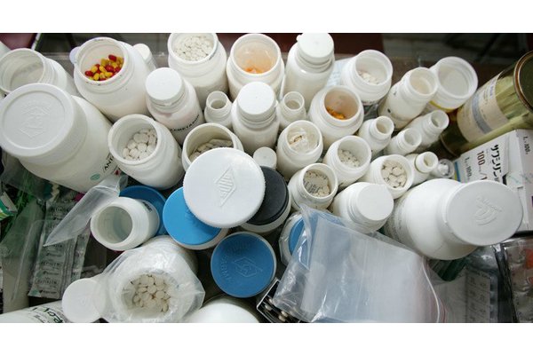 WHO guidance takes aim at ‘antibiotic pollution’ from manufacturing labs | UN News