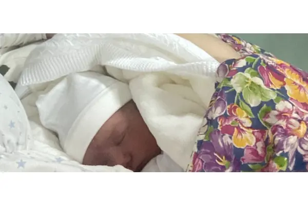 First Person: Giving birth during the Ukraine crisis | UN News