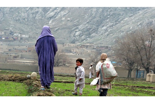The UN in Afghanistan calls for an immediate end to draconian restrictions on the rights of women & girls by the de facto authorities