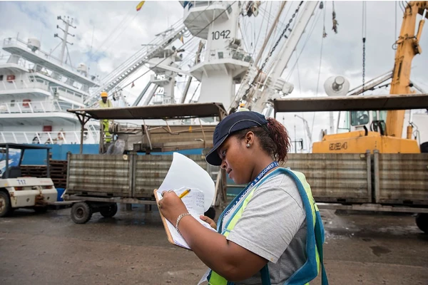 World News in Brief: Global trade rebound forecast, e